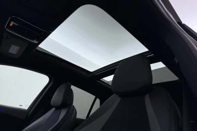 Mercedes-Benz EQE (2025) thumbnail 4