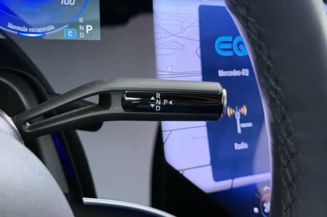 Mercedes-Benz EQE (2025) thumbnail 34