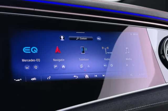 Mercedes-Benz EQE (2025) thumbnail 47