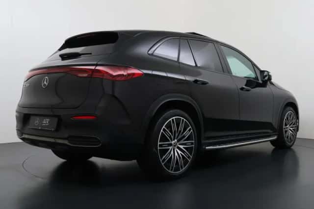 Mercedes-Benz EQE (2025) thumbnail 9