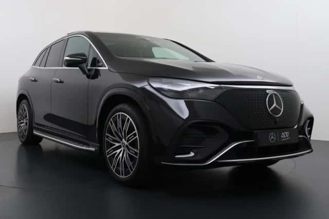 Mercedes-Benz EQE (2025) thumbnail 12