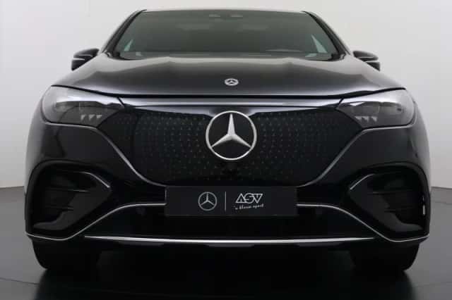 Mercedes-Benz EQE (2025) thumbnail 13