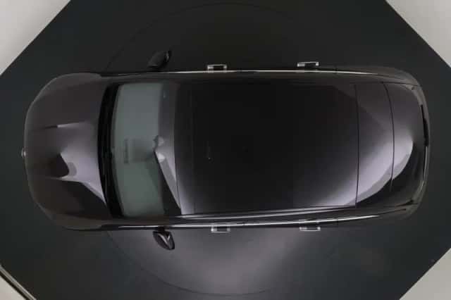 Mercedes-Benz EQE (2025) thumbnail 14
