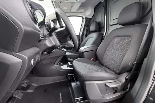 Mercedes-Benz Citan (2024) thumbnail 24