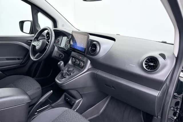 Mercedes-Benz Citan (2024) thumbnail 36