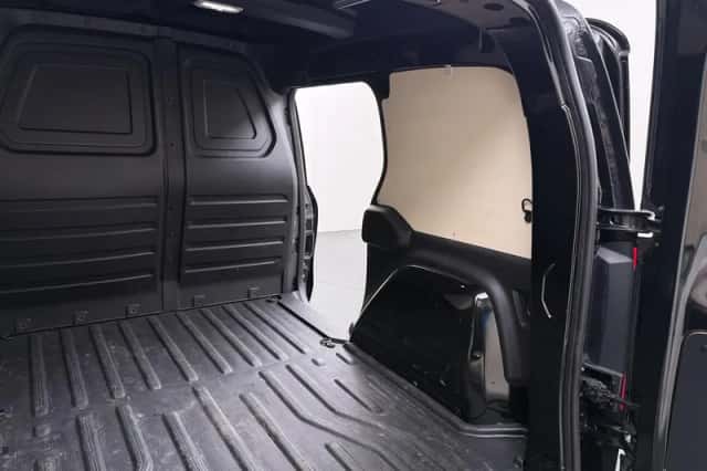 Mercedes-Benz Citan (2024) thumbnail 6