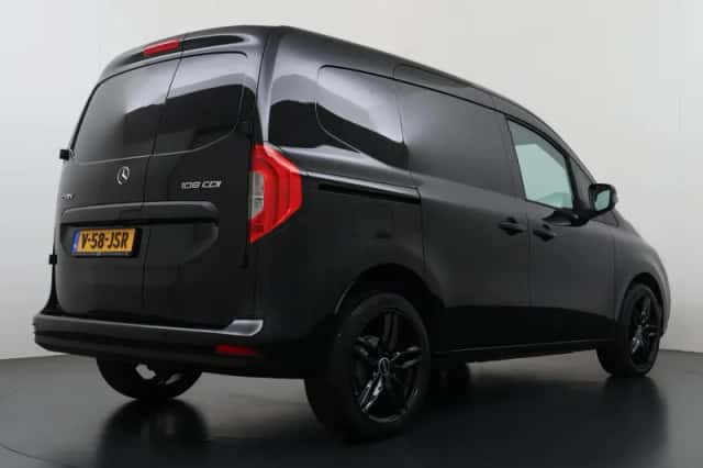 Mercedes-Benz Citan (2024) thumbnail 9