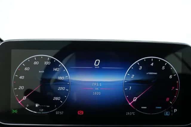 Mercedes-Benz CLE (2026) thumbnail 6