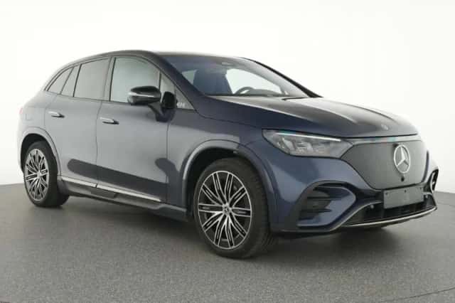 Mercedes-Benz EQE (2025) thumbnail 3