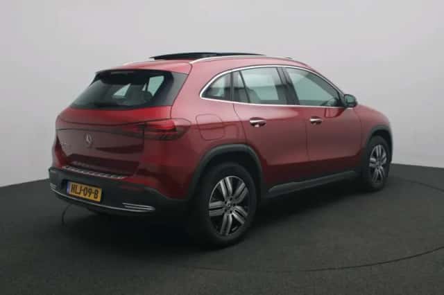Mercedes-Benz EQA (2025) thumbnail 3