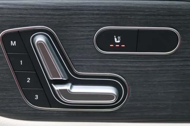 Mercedes-Benz EQA (2025) thumbnail 4
