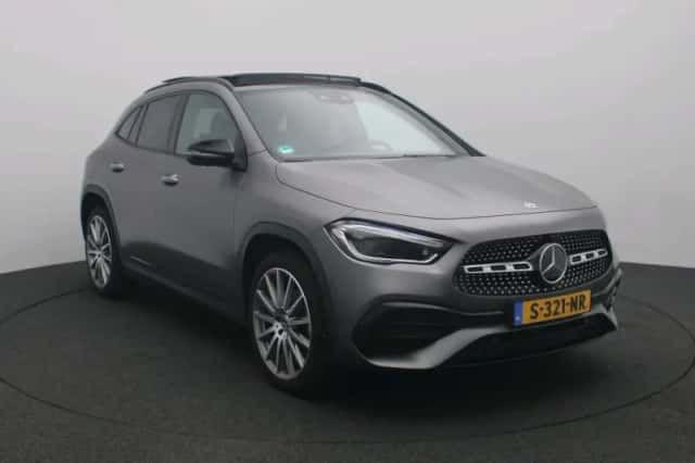 Mercedes-Benz GLA-Klasse (2023) thumbnail 3