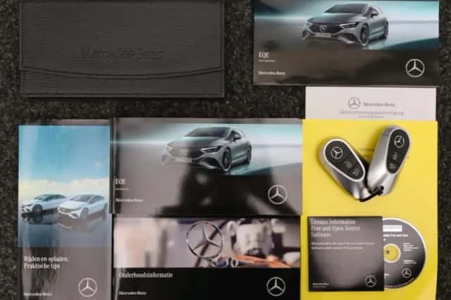Mercedes-Benz EQE (2025) thumbnail 9