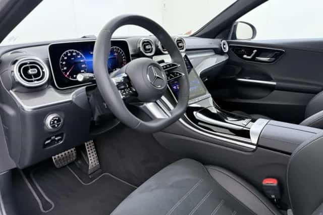 Mercedes-Benz C-Klasse (2025) thumbnail 2
