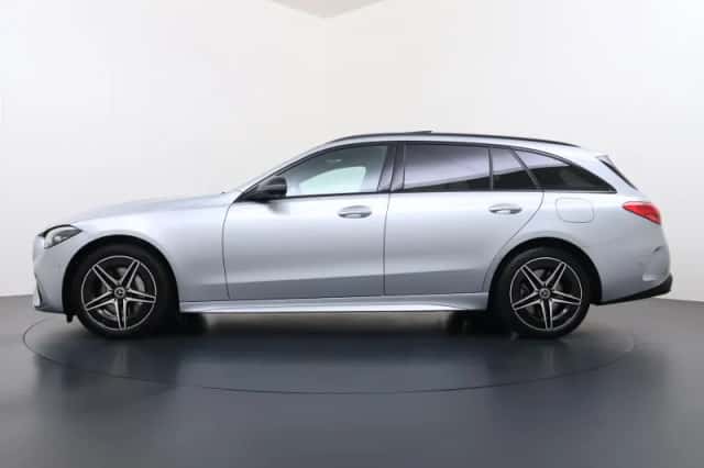 Mercedes-Benz C-Klasse (2025) thumbnail 3