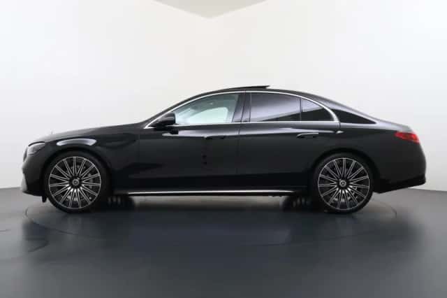 Mercedes-Benz E-Klasse (2026) thumbnail 3