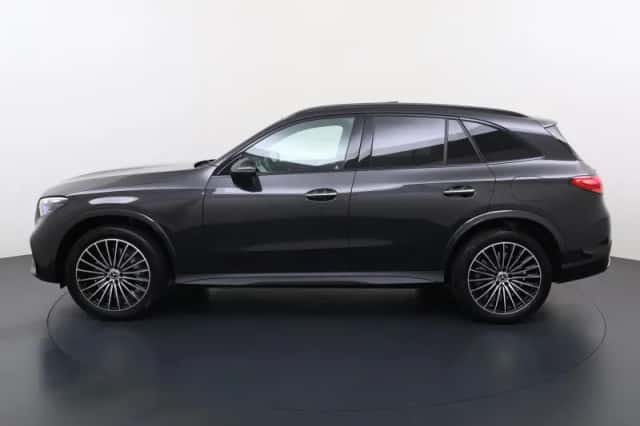 Mercedes-Benz GLC-Klasse (2024) thumbnail 3