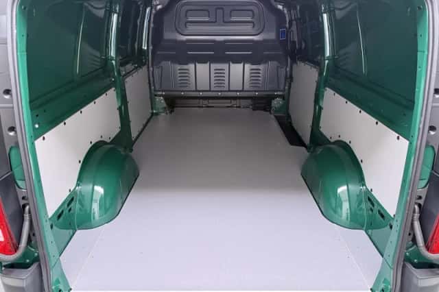 Mercedes-Benz eVito (2025) thumbnail 4