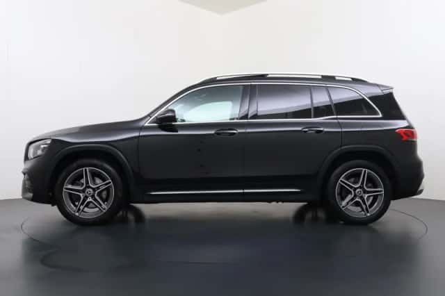 Mercedes-Benz GLB-Klasse (2023) thumbnail 3