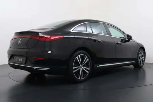 Mercedes-Benz EQE (2025) thumbnail 5
