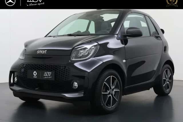 Smart Fortwo (2024) thumbnail 1