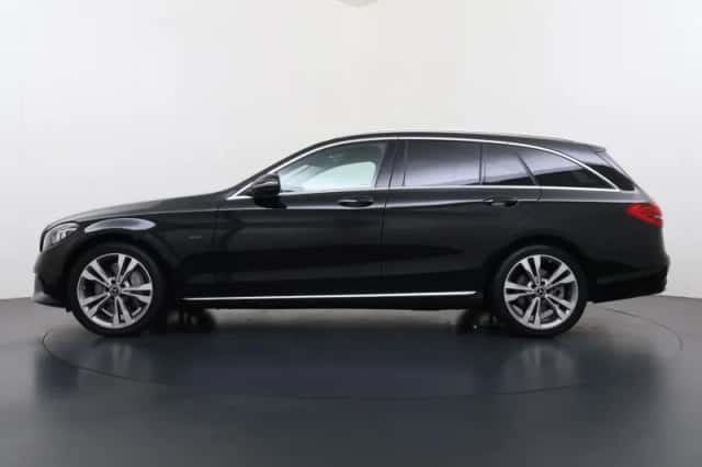 Mercedes-Benz C-Klasse (2020) thumbnail 4