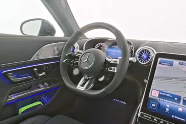 Mercedes-Benz SL-Klasse (2025) thumbnail 2