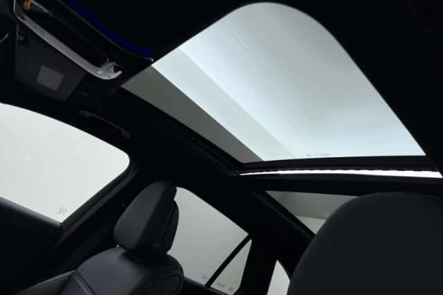 Mercedes-Benz GLC-Klasse (2025) thumbnail 2