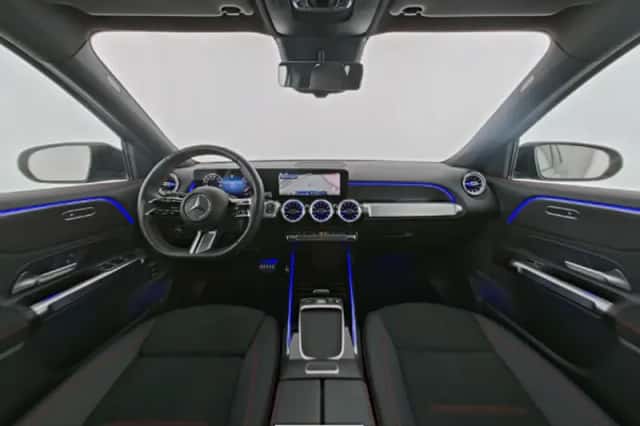 Mercedes-Benz GLB-Klasse (2025) thumbnail 3
