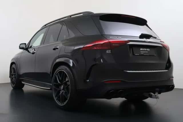 Mercedes-Benz GLE (2025) thumbnail 5