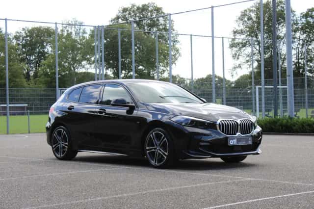 BMW 1-Serie (2021) thumbnail 3