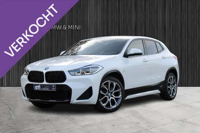 BMW X2 (2021) thumbnail 1