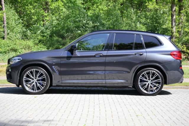 BMW X3 (2020) thumbnail 3