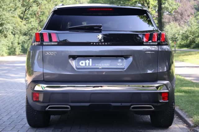 Peugeot 3008 (2017) thumbnail 4