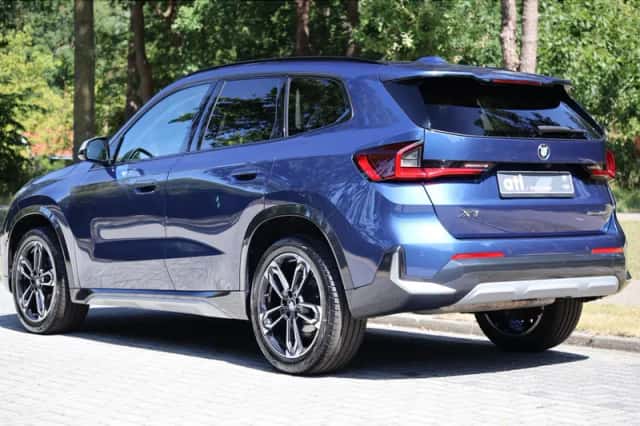 BMW X1 (2022) thumbnail 4