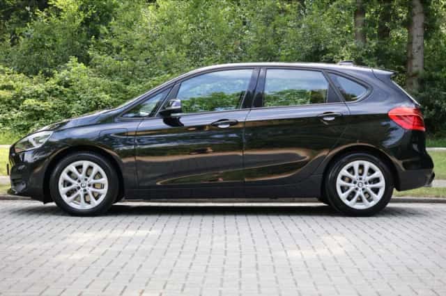 BMW 2-Serie (2021) thumbnail 2