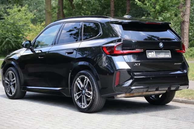 BMW X1 (2022) thumbnail 3