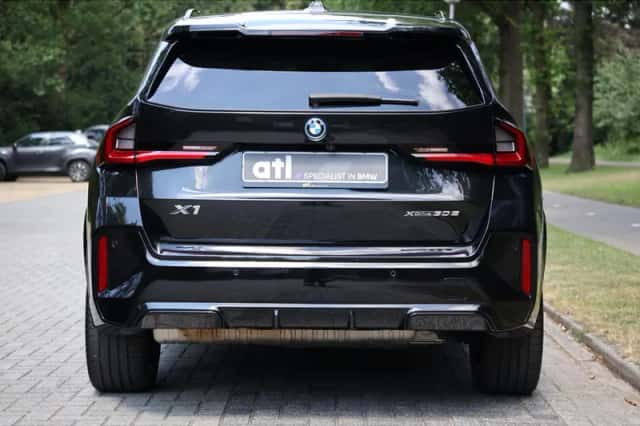 BMW X1 (2022) thumbnail 4
