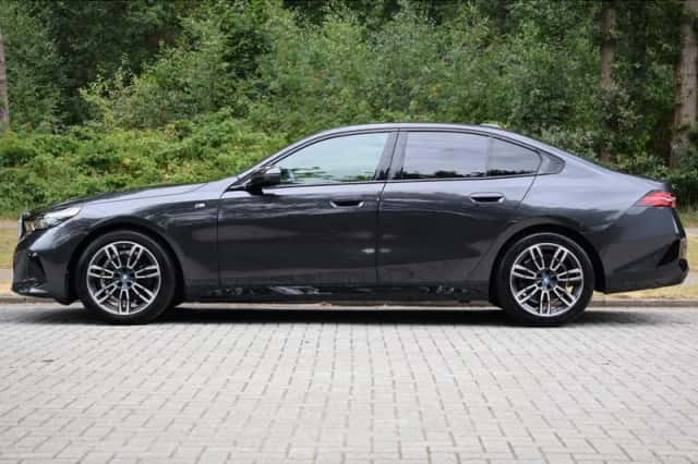 BMW 5-Serie (2025) thumbnail 2