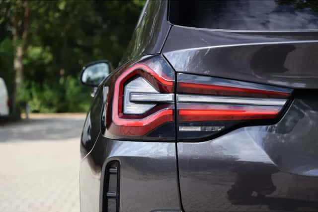 BMW X3 (2021) thumbnail 6