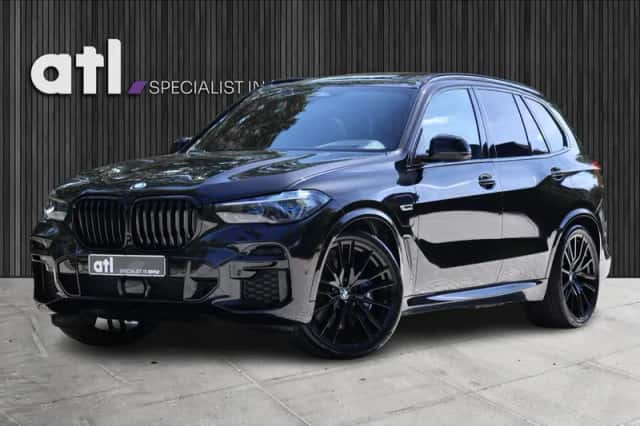 BMW X5 (2023) thumbnail 1