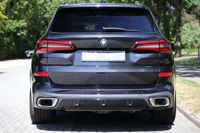 BMW X5 (2023) thumbnail 5
