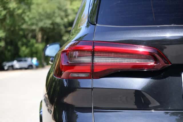 BMW X5 (2023) thumbnail 6