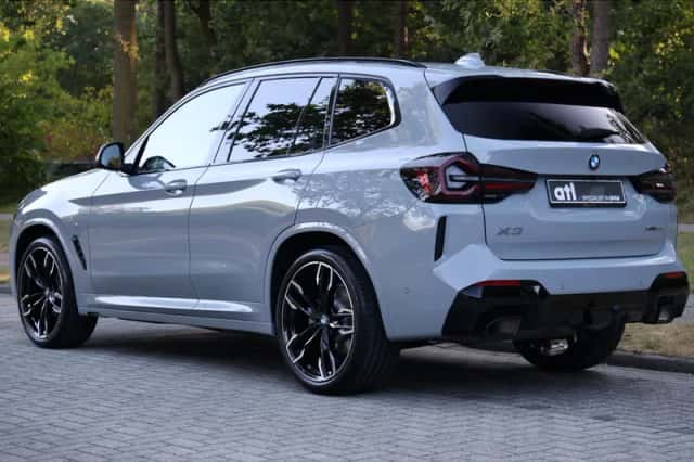 BMW X3 (2022) thumbnail 3