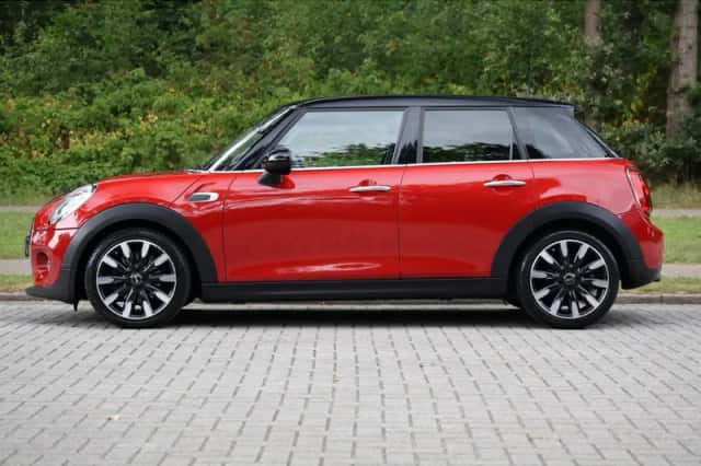 MINI Cooper (2014) thumbnail 2