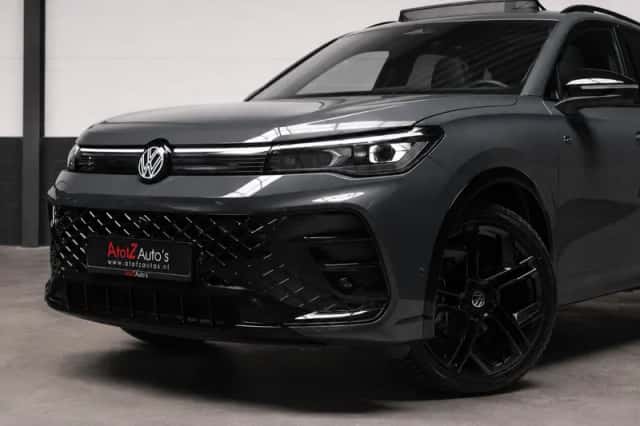 Volkswagen Tiguan (2025) thumbnail 2