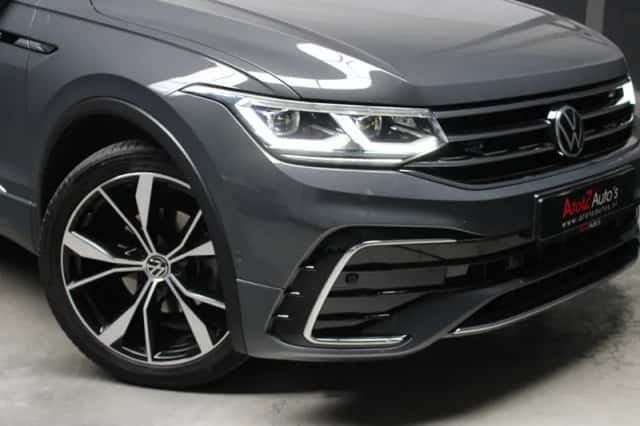 Volkswagen Tiguan (2021) thumbnail 4