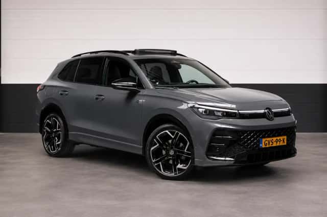 Volkswagen Tiguan (2024) thumbnail 3
