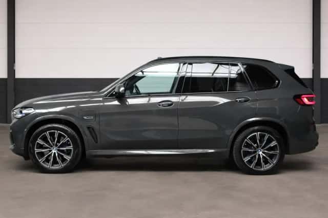 BMW X5 (2022) thumbnail 5