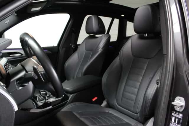 BMW X3 (2022) thumbnail 3